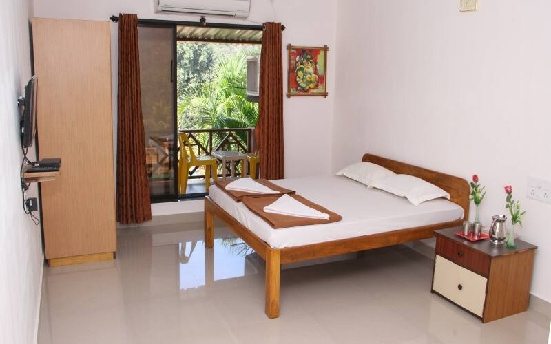 Shantai Holiday Home, Ganpatipule 4